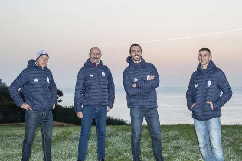 De izquierda a derecha los componentes del equipo de remo oceánico Ocean cats: Sergi Franch, Juanba Moreno, Joaquim Planells, Martí Ramirez