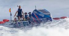 Equipo de remo oceánico Ocean cats en acción